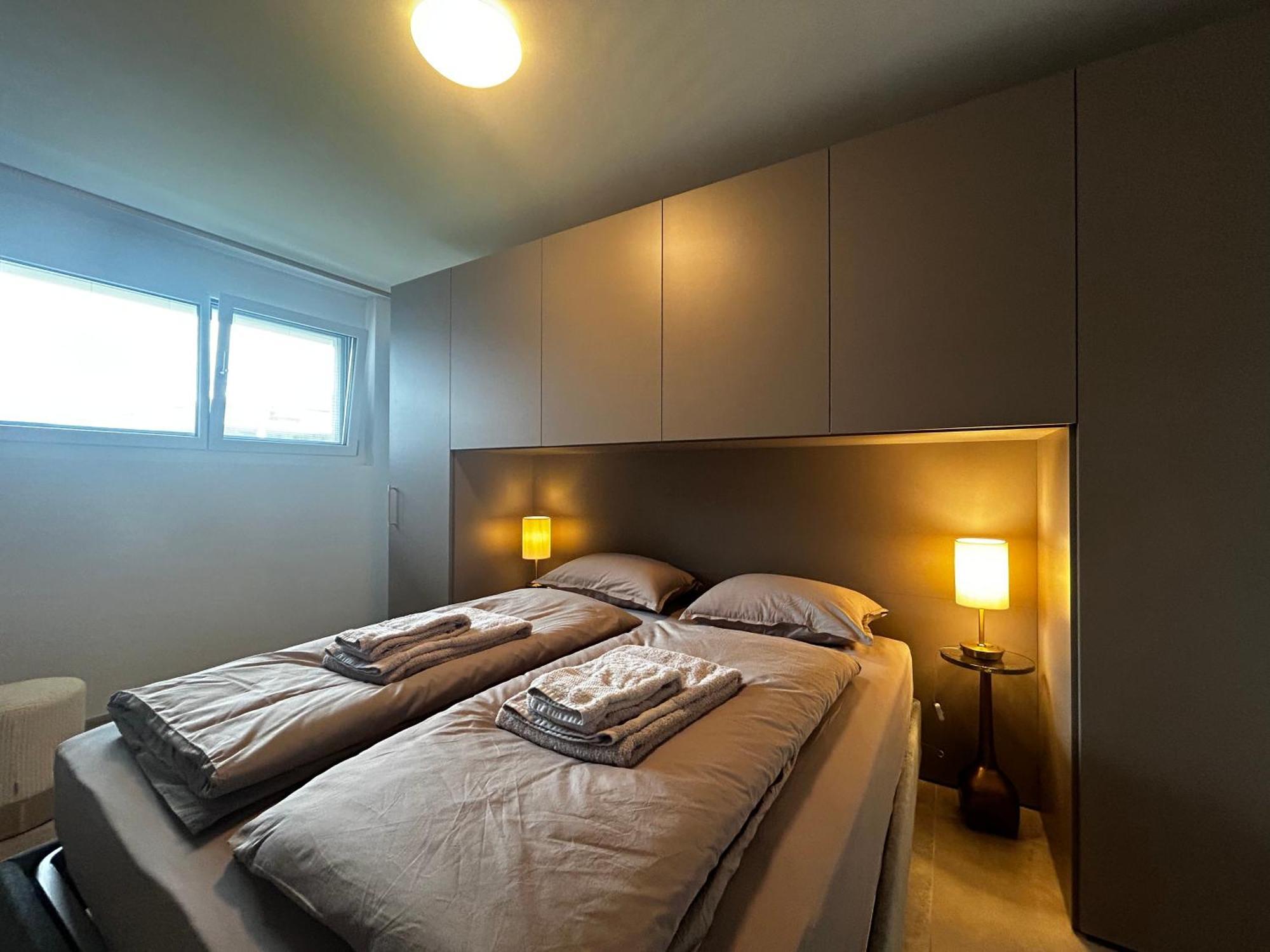 Family Apartment, Near The Beach Whit Private Park Locarno Buitenkant foto